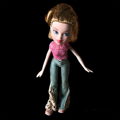 Bratz Strut It Cloe Doll 2001 With Clothes MGA Entertainment
