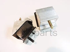 Land Rover Discovery 2 II 99-04 Mounting Rubber Engine Mount Set x2 KKB102450