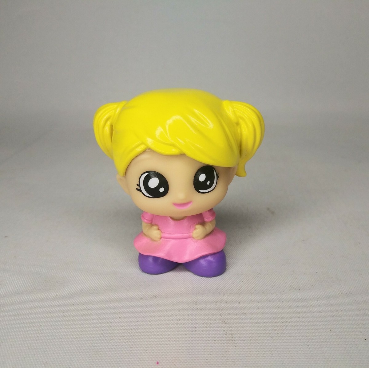 Tic Tac Toy XOXO Friends Maya X Figure