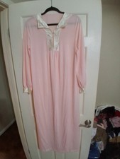 Small Lorraine Pink Long White Satin Collar/Cuff Nightgown Vintage Elegant