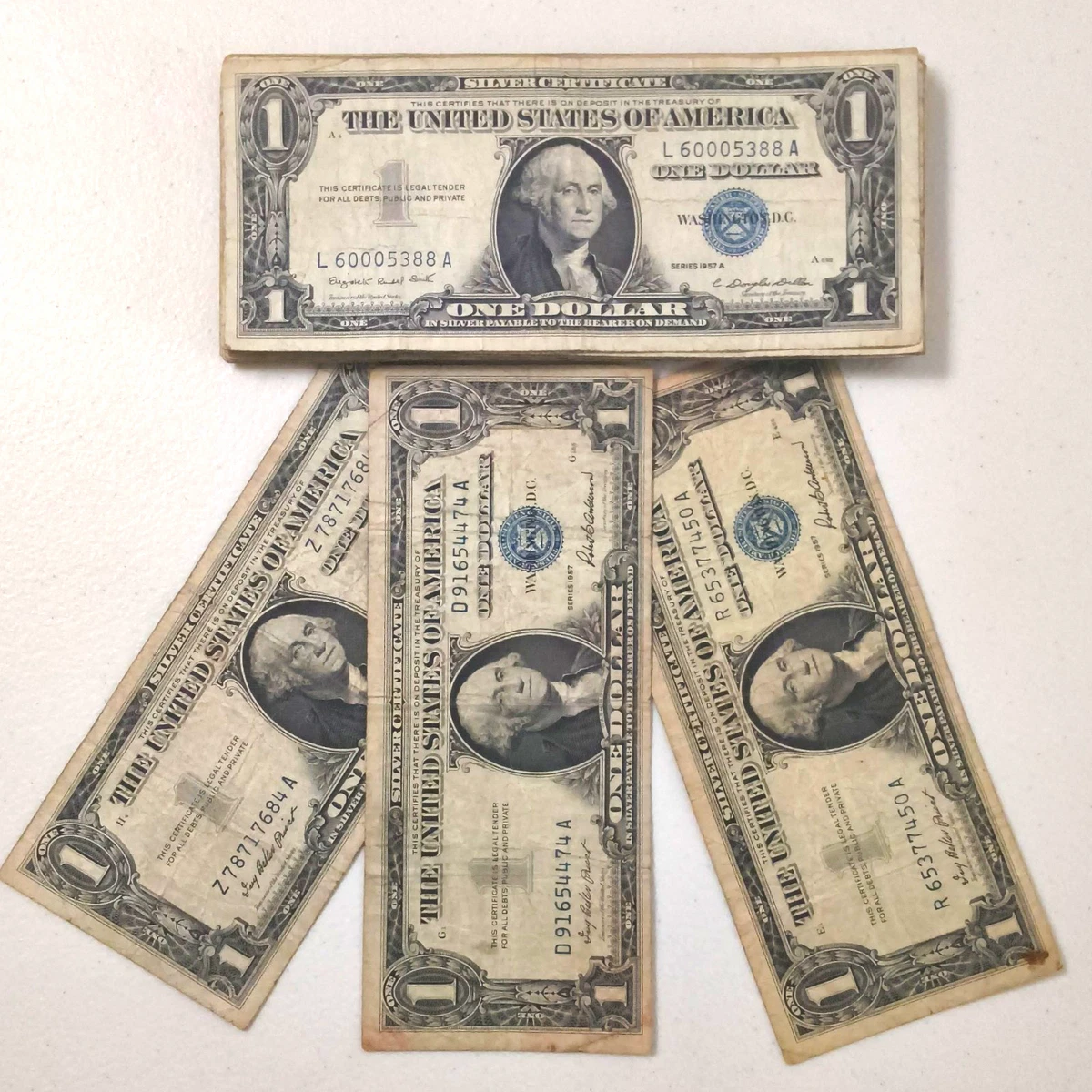 25+ Circulated $1 1957 US Federal Reserve Small Notes for sale