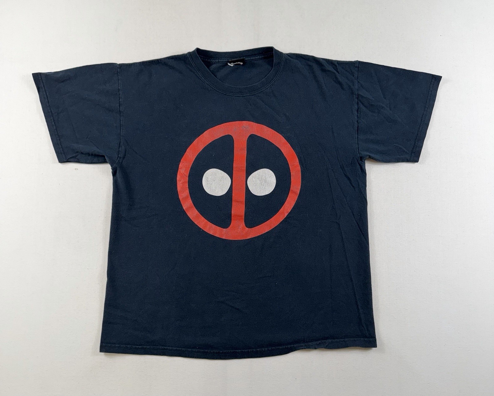 2000s Marvel Mad Engine Black Deadpool Shirt Size… - image 1