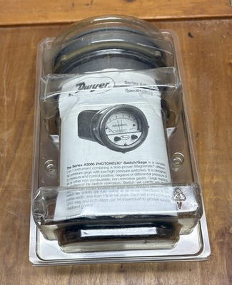 #ad New open box Dwyer Series 3000 Photohelic Pressure Switch Gage $450.00