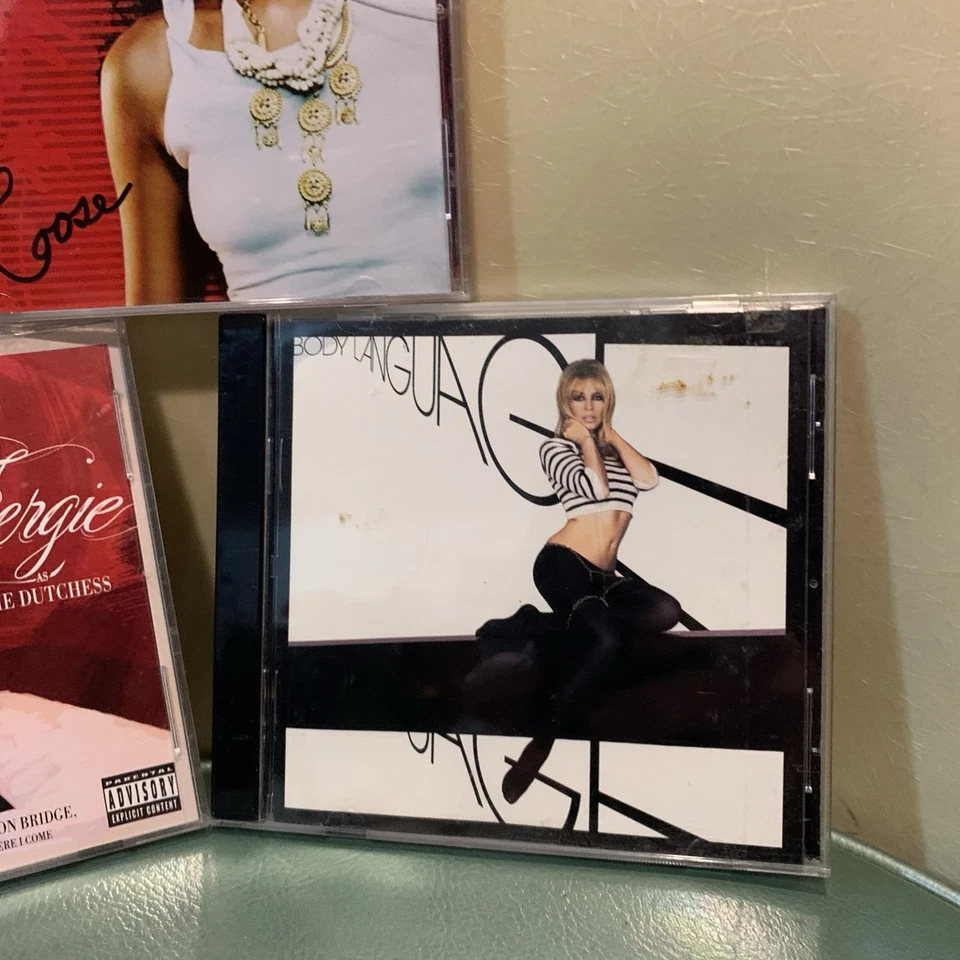 Lot of 3 Pop CD's Fergie Kylie — 第 2/4 张图片