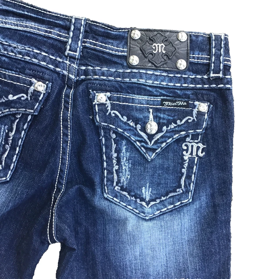 Bermudas Miss Me Boyfriend JB5014M51 Talla 28 Denim Solapa Azul Mujer NUEVO CON ETIQUETAS