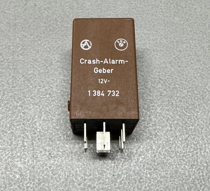 BMW Crash Alarm Relay Fuse 61351384732 OEM | eBay