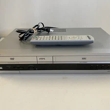 Sony SLV-D360P DVD VHS VCR Combo Player With Remote And AV / RCA Cables