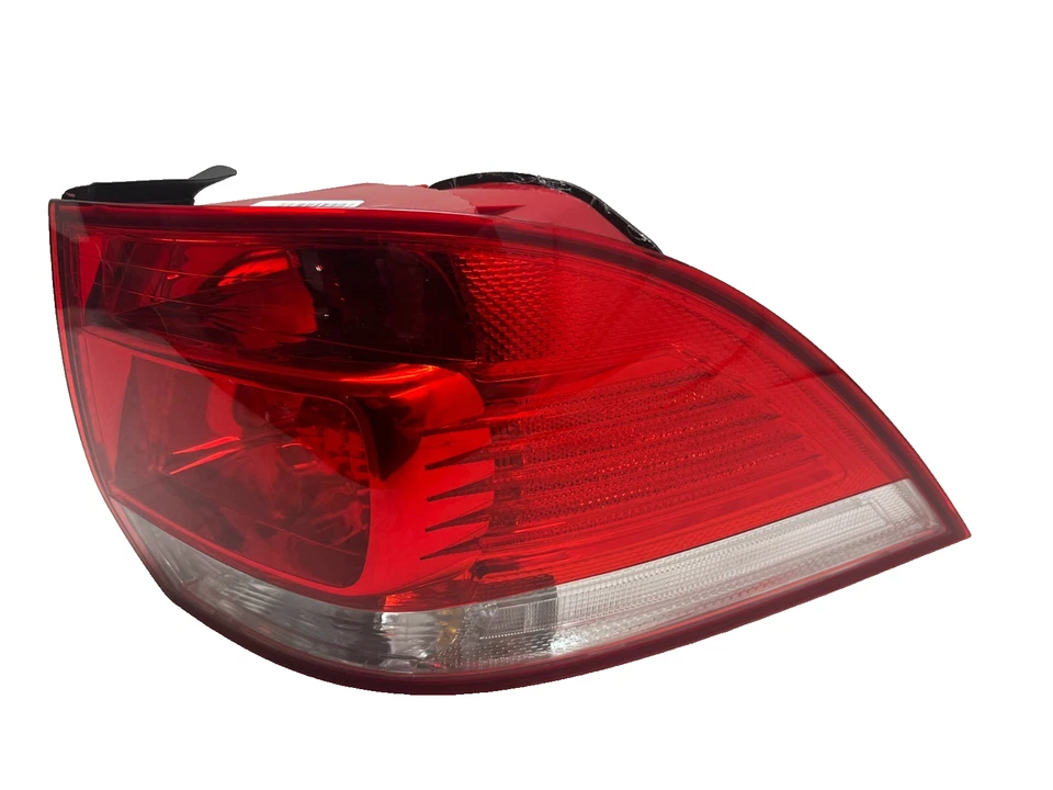 For 2008-2009 Volkswagen Jetta Wagon Right Passenger Side Tail Light 1K9945096C Foto 2 de 4