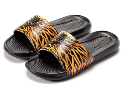 NEW Nike Victori One CN9676-010 Tiger stripe Slides Sandals Shoes Women's 9