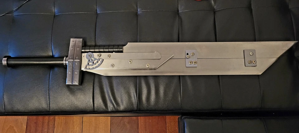 FINAL FANTASY VII 7 acc CLOUD sword FUSION BUSTER Advent Children FF7 rare NEW - Photo 1/4