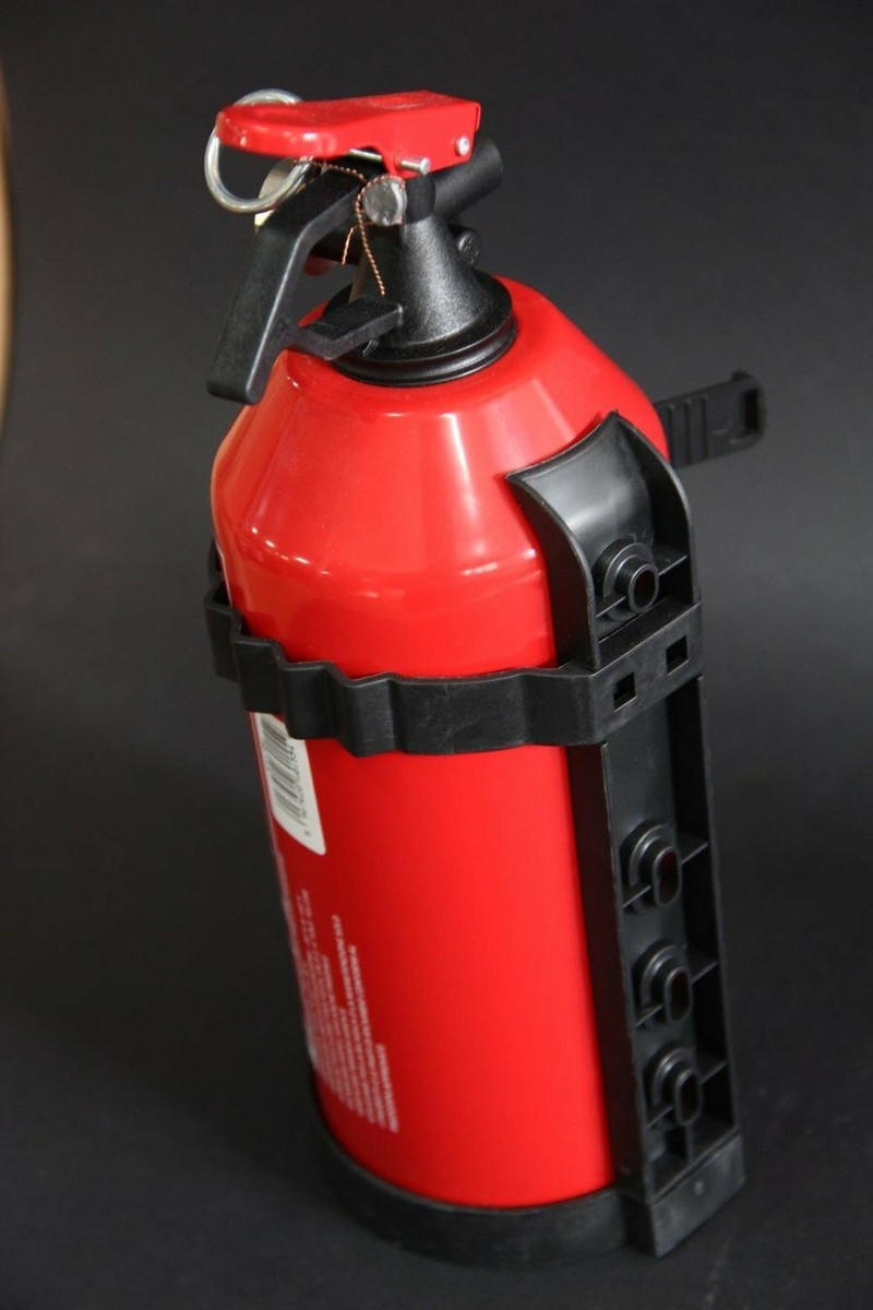 Estintore 2kg Polvere - EN3 Per Auto, Casa, Camper | Compatto E Pronto All'Uso