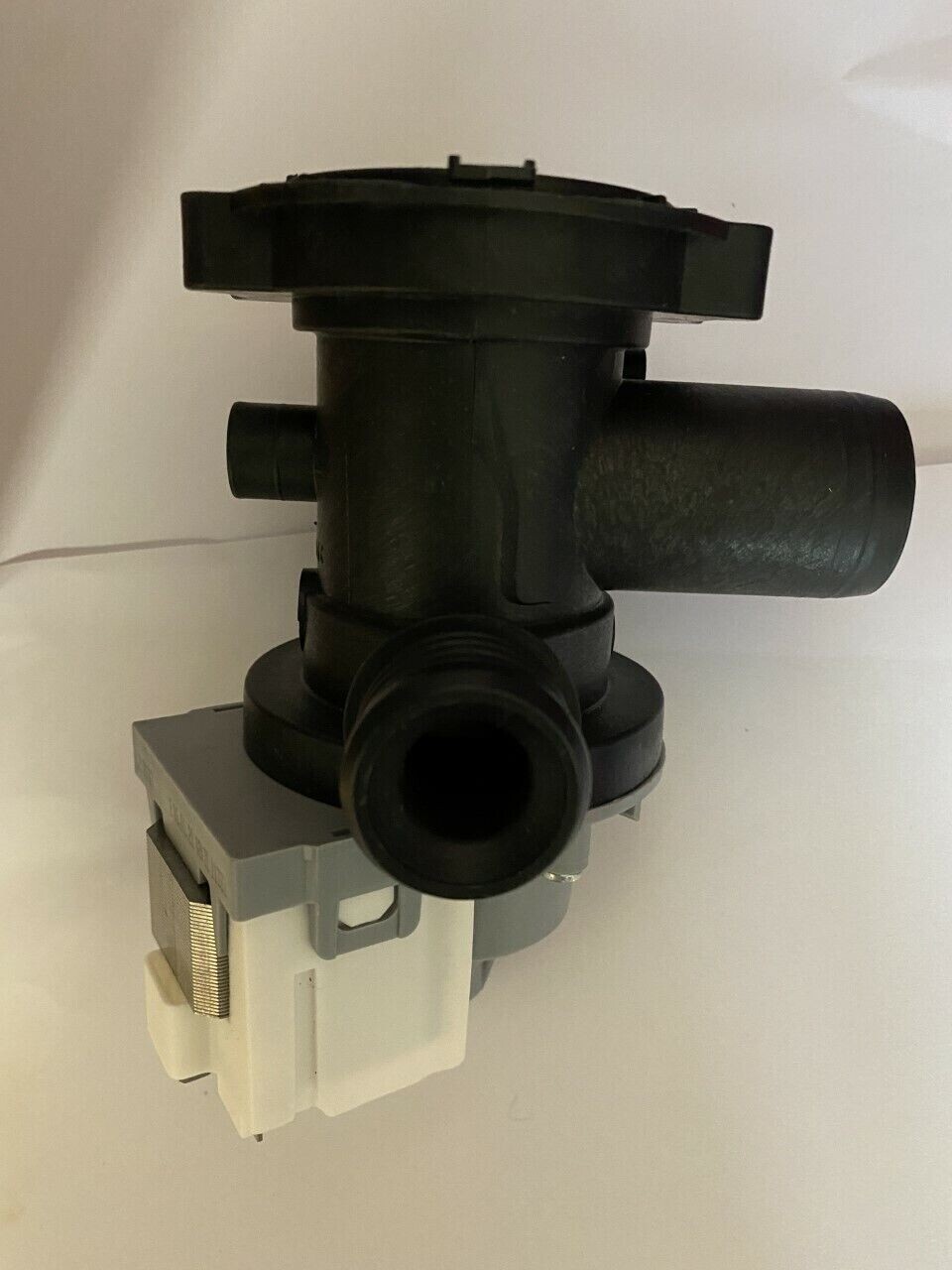 Pompe Whirlpool W11041633 moteur cyclage C00507308 neuf lave-vaisselle M327