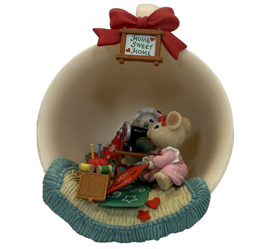 1995 Enesco Ornament ''We've Shared Sew Much'' #9 in Cozy Cup Series 112097