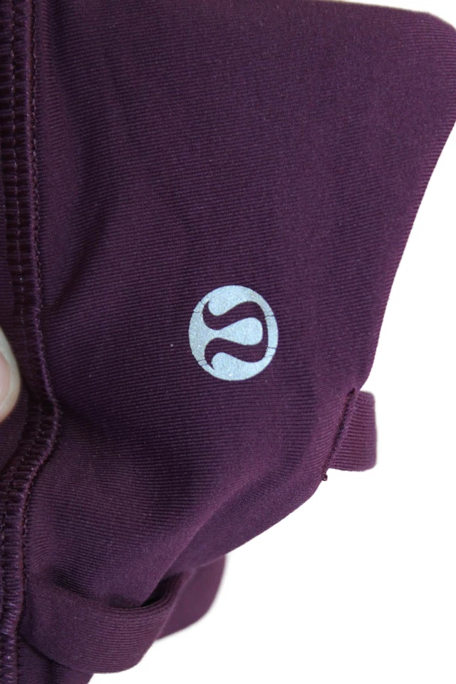 Sujetador deportivo Lululemon para mujer con tiras en la espalda púrpura talla 4 Foto 4 de 4