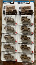 LOT 10 PANTONE 7504 BROWN HOTWHEELS LAND ROVER DEFENDER 90 SUV S SILVER SERIES