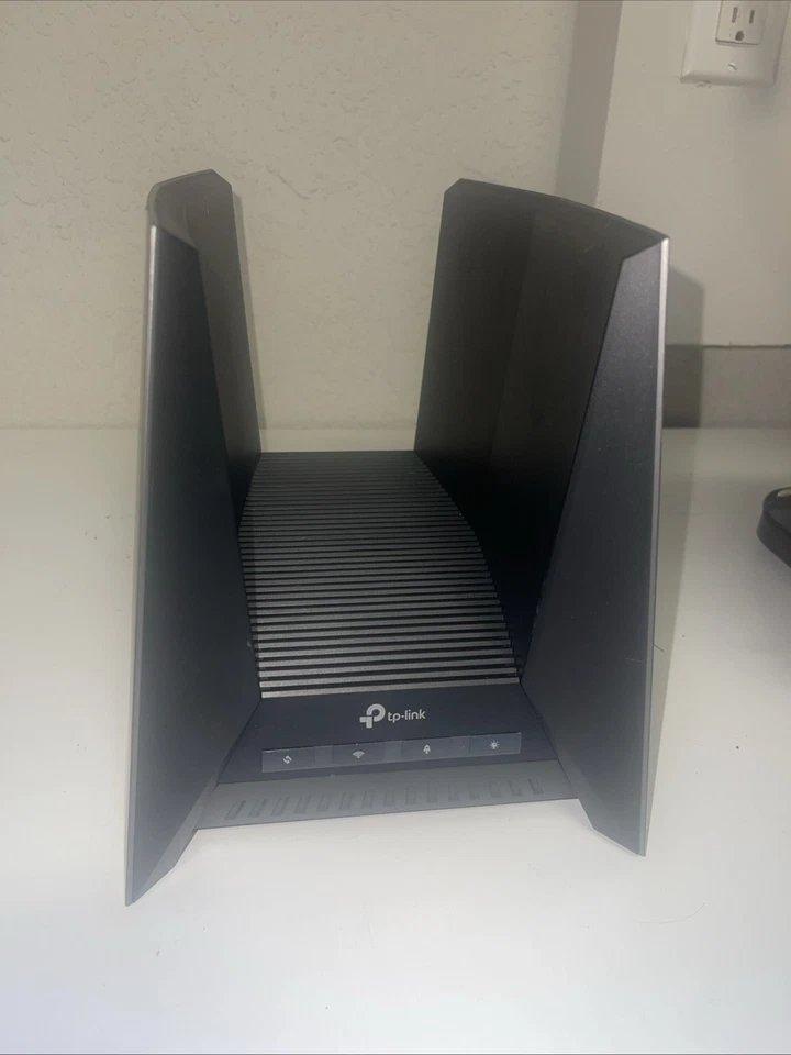 TP-Link Archer GE800 BE19000 Tri-Band Wi-Fi 7 Gaming Router - Image 1 of 4