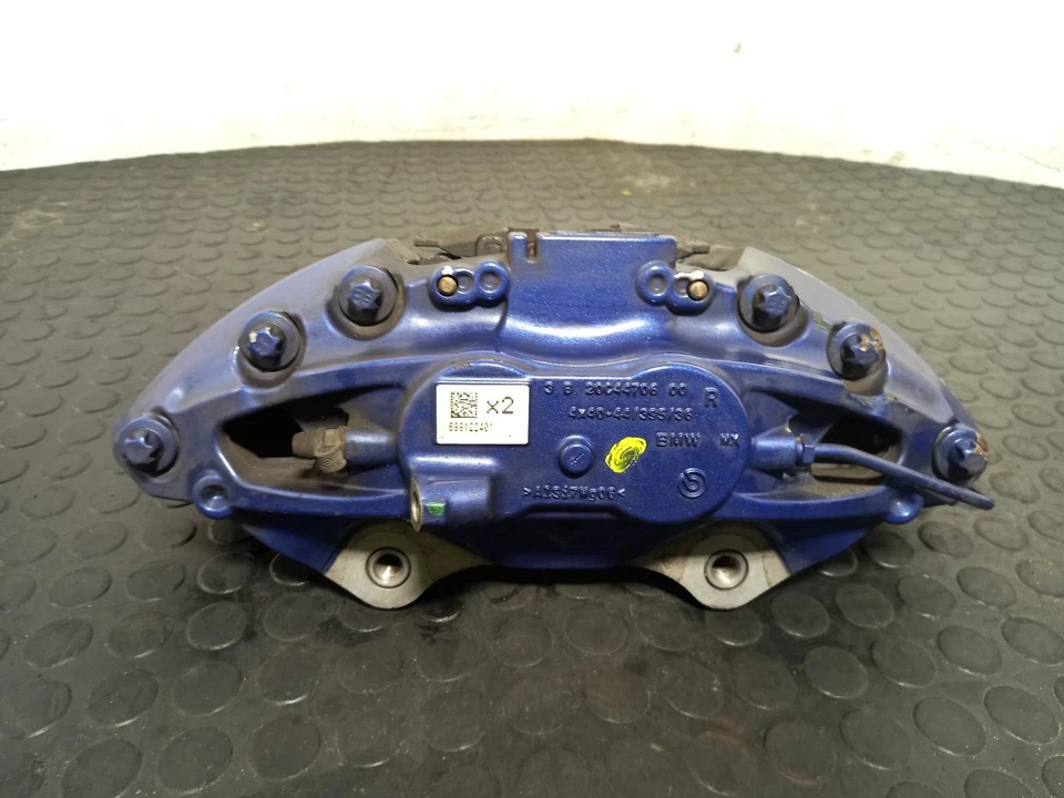 BMW X5 Brake Caliper 2018-2023 3.0L B57D30O0 (B57D30A) O/S Front RH  - Image 4 of 4
