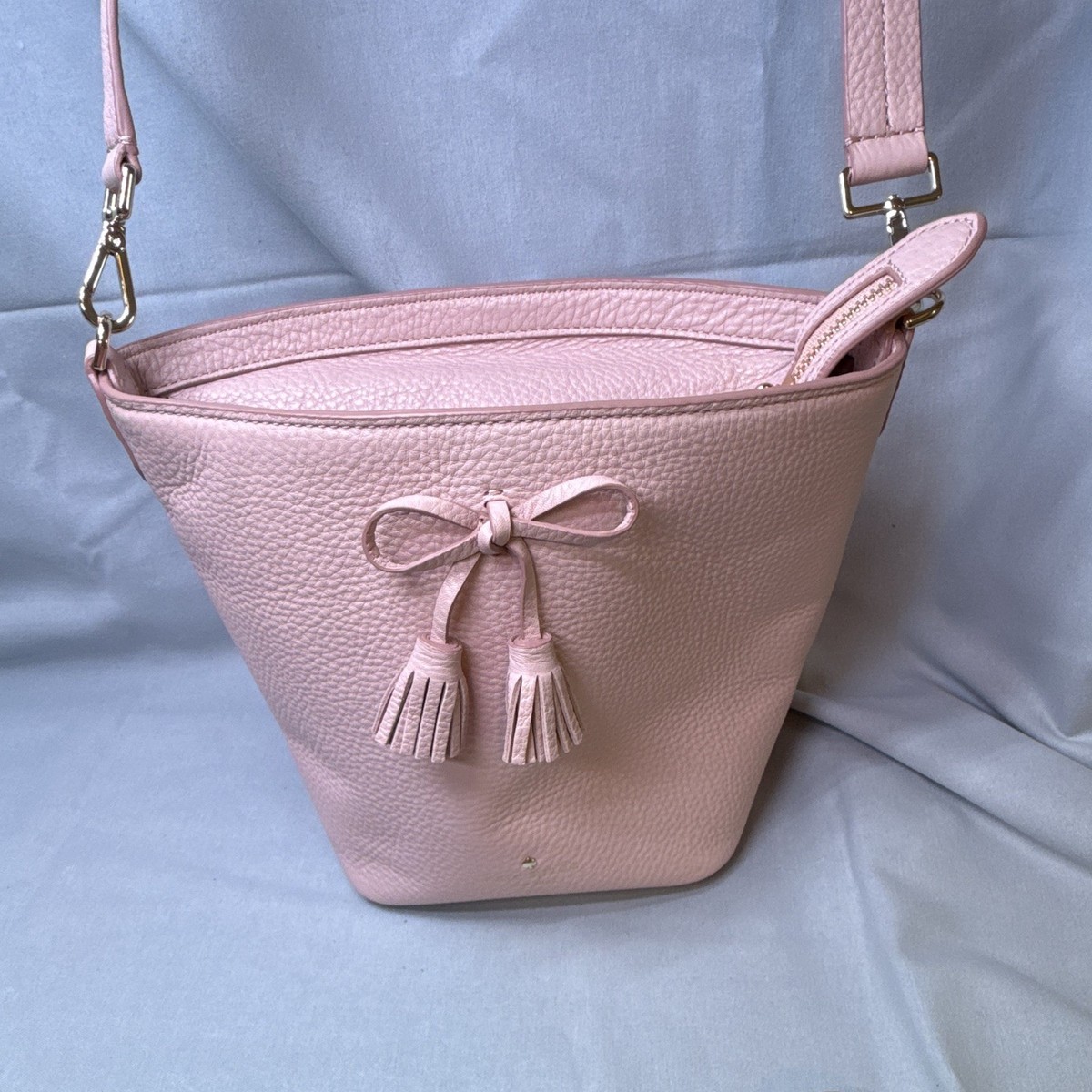 Kate Spade New York Pink Pebbled Crossbody Bag Zip Tassel Gold Hardware Studs