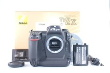 Corpo fotocamera reflex Nikon D2X usato in ottime condizioni con scatola