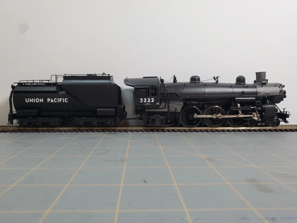 Union Pacific 4-6-2 Heavy Class - HO Brass Locomotive - Overland Models Inc - Image 2 of 4