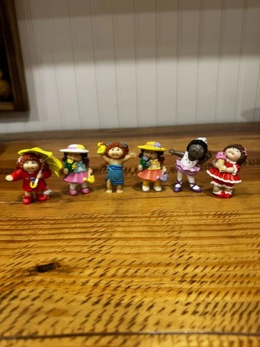 Vtg 1984 OAA Inc Lot of 6 Various Cabbage Patch Kids Plastic Mini Doll Figures