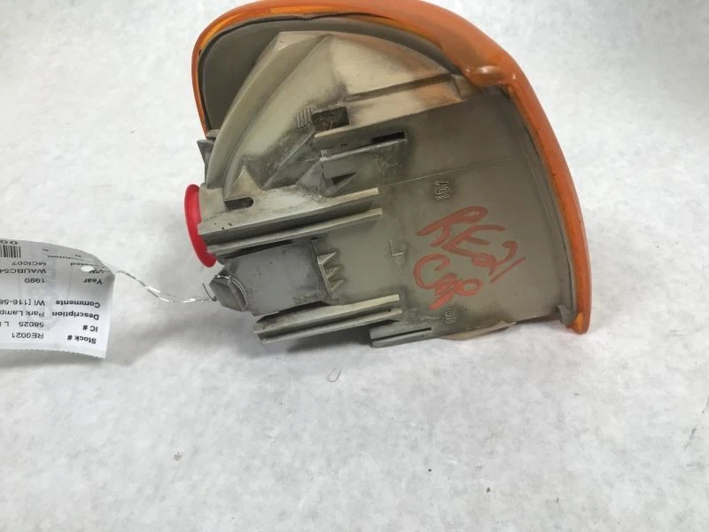 Driver Corner/Park Light Park Lamp-turn Signal Fits 89-91 AUDI 100 74125 - Image 3 of 4