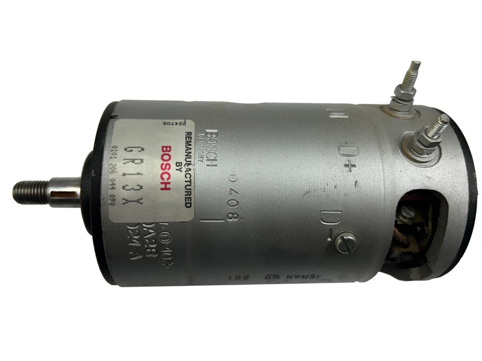Generador Bosch GR13X 1966 Volkswagen Fastback Squareback 1,6 L (Reman) Foto 2 de 4