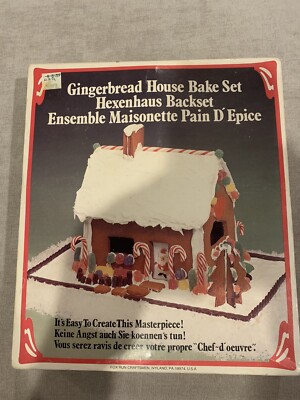Vintage Fox Run Gingerbread House Bake Set Complete with Box & Instructions