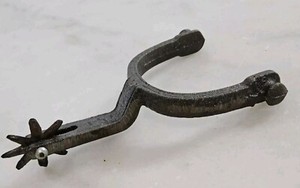 Cast Iron Metal Spur Western Rodeo Decor Rustic Antique Style Shelf Table Sitter