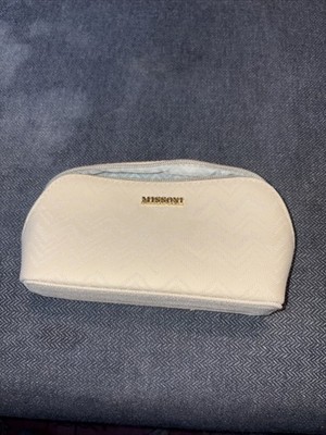 Missoni x Delta One Amenity Travel Kit White/Cream ZIG ZAG Bag Only