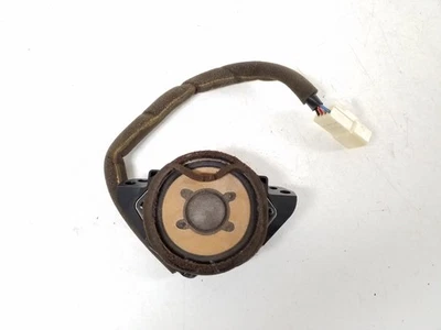TOYOTA AVENSIS Sedan T27 Subwoofer 86160-05200 2.00 Diesel 93kw 2011 21026211 - Photo 1/2