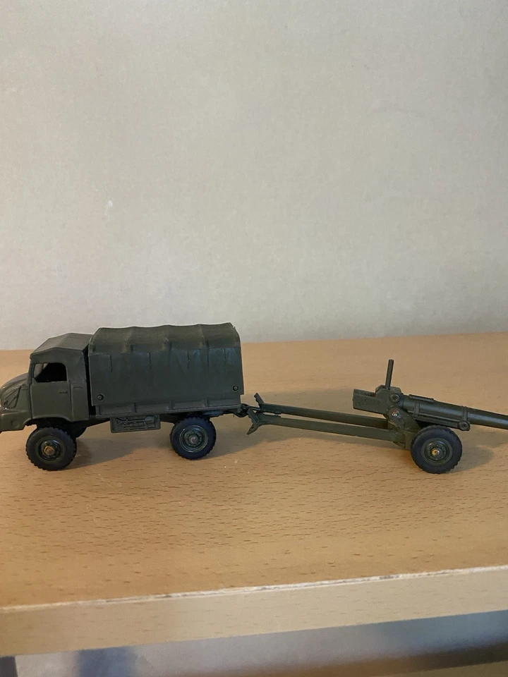 Solido 235 239 Simca-Unic SUMB 4x4 Military Truck + Cannon M-in France- W/box - Image 2 of 4
