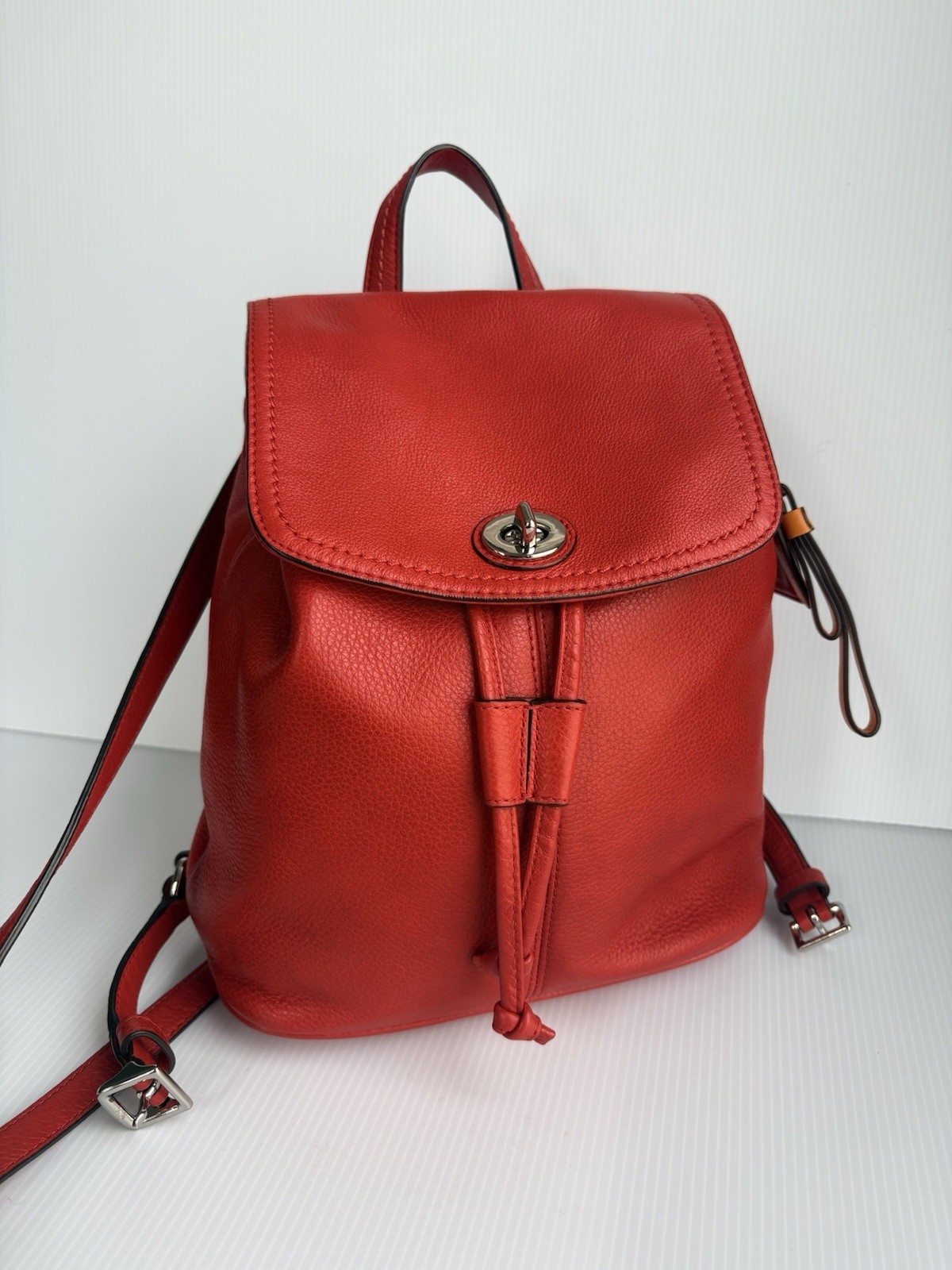 Vintage Coach Park Pebbled Leather Turnlock Drawstring Backpack Red EUC