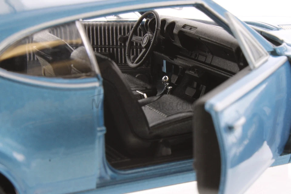 Oldsmobile 442 1968 azul coche diecast 1/24 Welly nuevo Foto 3 de 3