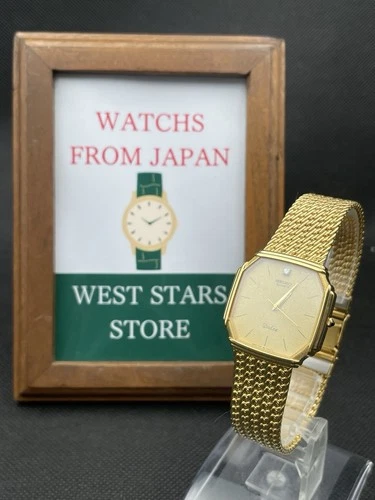 [Mint] Vintage Seiko Dolce 7731-5000 Gold Quartz Men's Watch From JAPAN