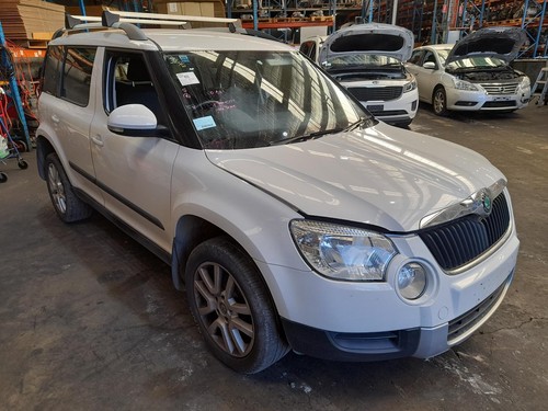 SKODA YETI STARTER MOTOR PETROL, 1.8, TURBO, 5L, 03/12-03/14 - Picture 3 of 12