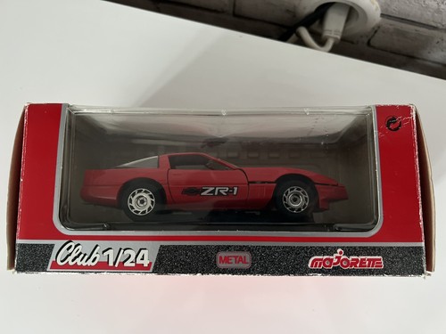 Majorette Club 1/24 Scale Red Chevrolet Corvette ZR-1 USA-1 Plates. Original box - Picture 8 of 10