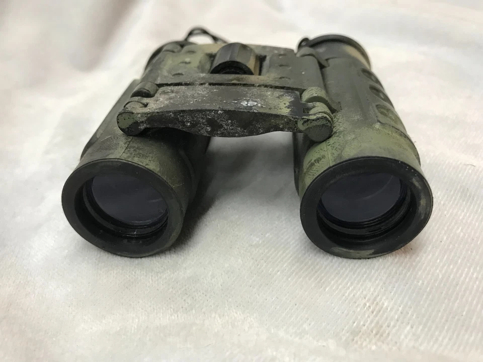 8x21 camoflage binoculars compact folding - Image 2 of 4