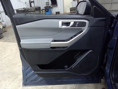 EXPLORER  2021 Front Door Trim Panel 1081207