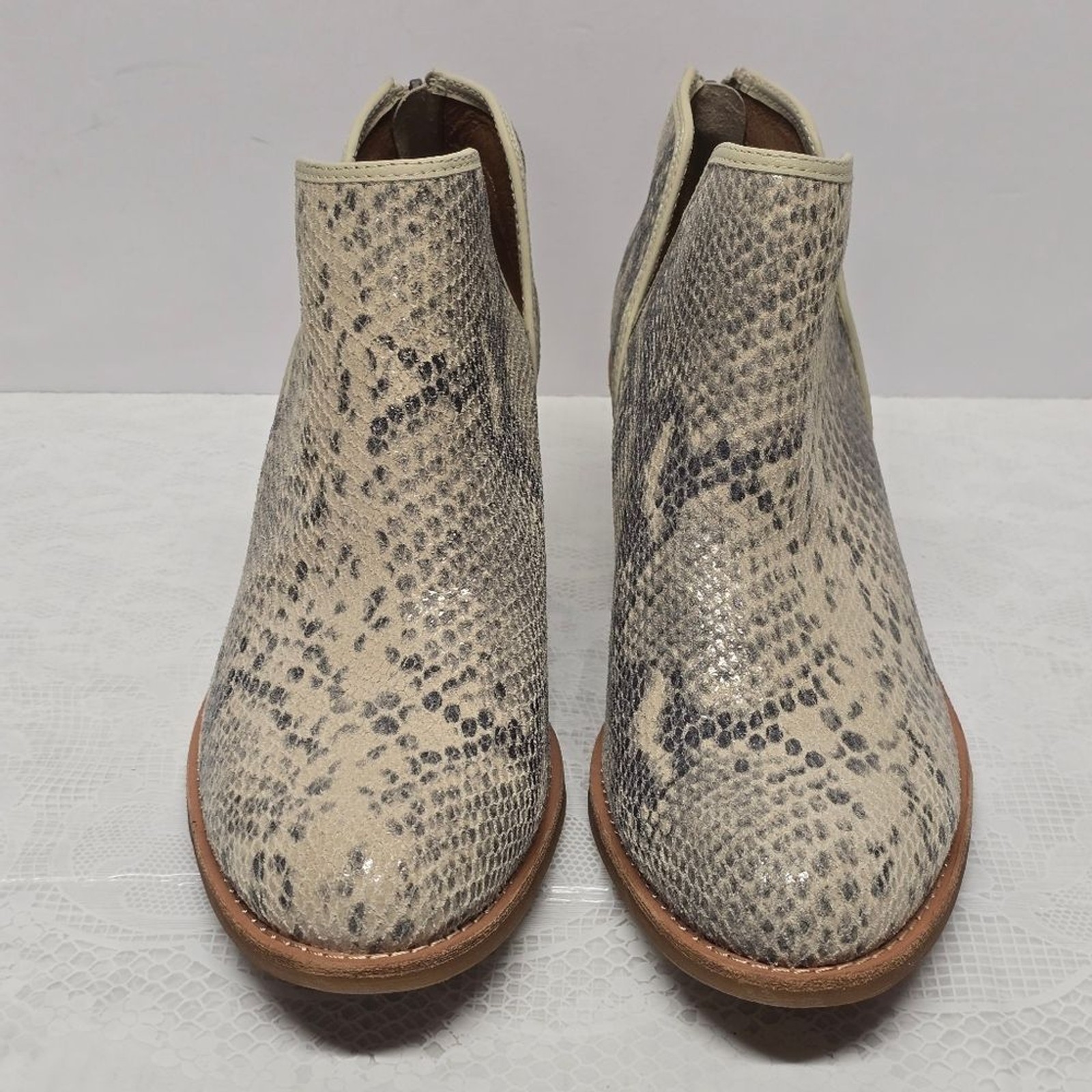 Sofft Abena Snakeskin Python Embossed Genuine Lea… - image 3