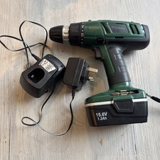 Wickes WDD156V Cordless Drill Green 1.5-10mm Keyless Chuck +charger+ battery 