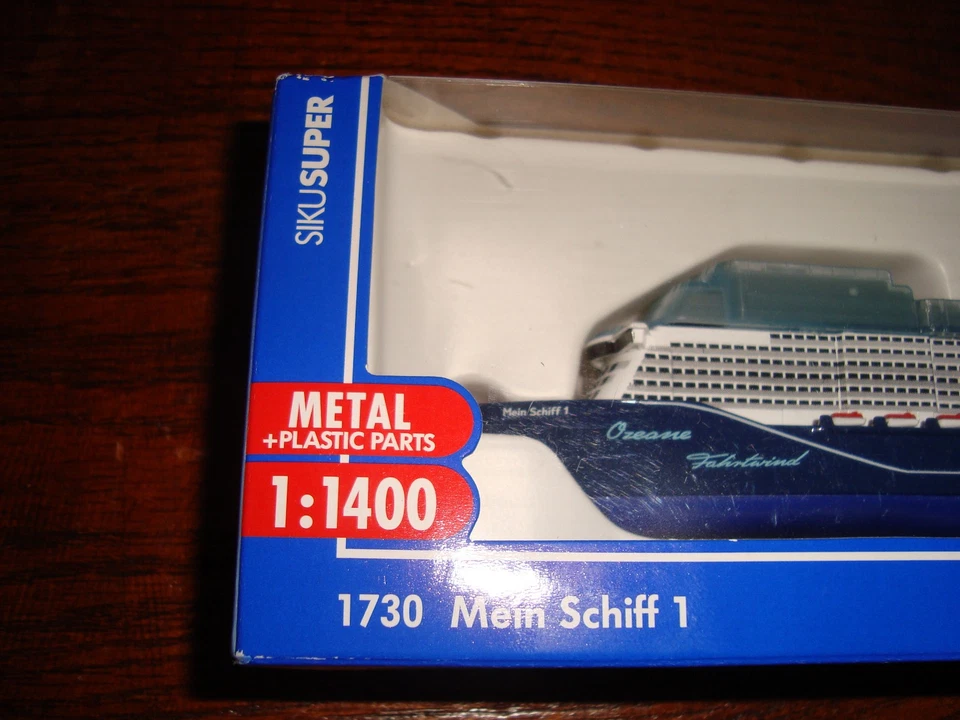 SIKU SUPER 1730 Mein Schiff 1 piezas de metal + plástico 1: 1400 crucero ¡nuevo en caja! Foto 2 de 4
