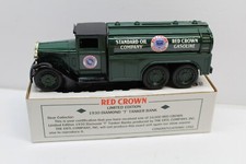 Ertl 1930 Diamond T Standard Oil Fuel Tanker Truck Bank NEW Limited Edition