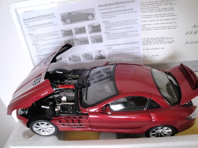 CMC Model Car 1:12 Diecast C-006A Mercedes-Benz SLR McLaren 2003