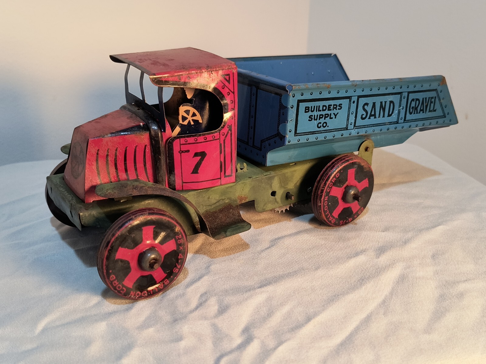 Antique Tin Toy Wind-Up Dump Truck Marx Toy Company, N.Y. American Circa 1930