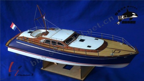 RC model DIY 1:32 68FT Wood RUNABOUT 26.3" 670mm RC wood model ship kit - Picture 2 of 12