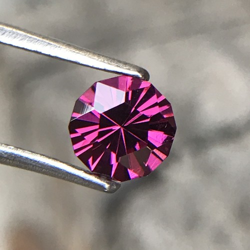Granato africano naturale 6 mm rodolite taglio di precisione rotondo per gioielli - Foto 3 di 11