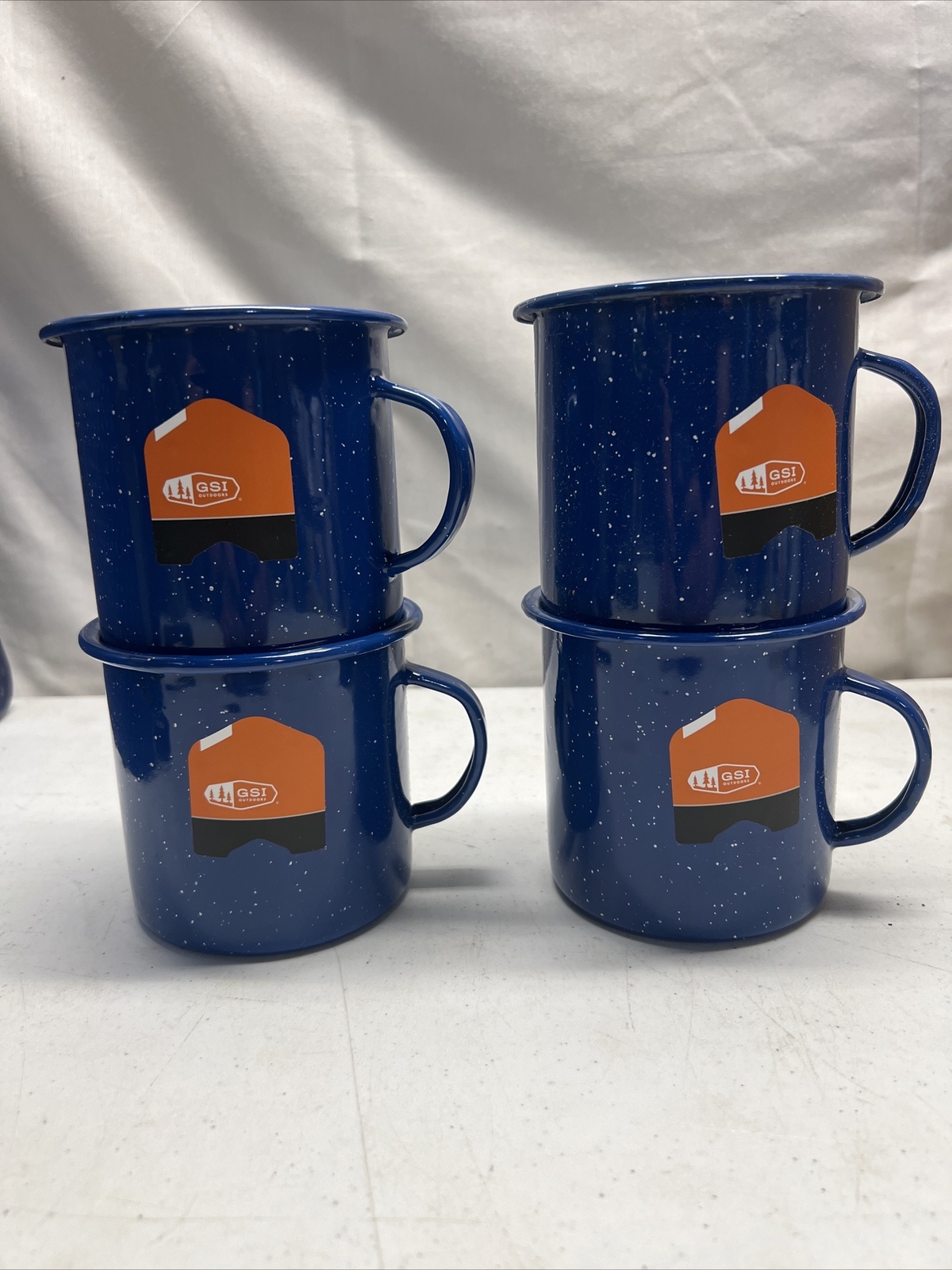 GSI Outdoors Deluxe Enamelware Cup – Tazza Smaltata Unisex Per Trekking E Campeggio, Crema, Taglia Unica