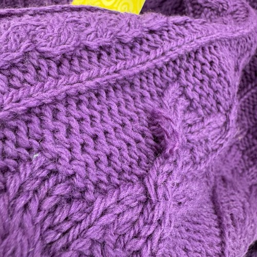Aran Crafts Sweater Womens Large Purple 100% Merino Wool Crewneck Pullover Irish - Picture 12 of 15