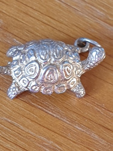 Vintage Turtle Solid Silver Charm Marked As SILVER - Picture 2 of 11